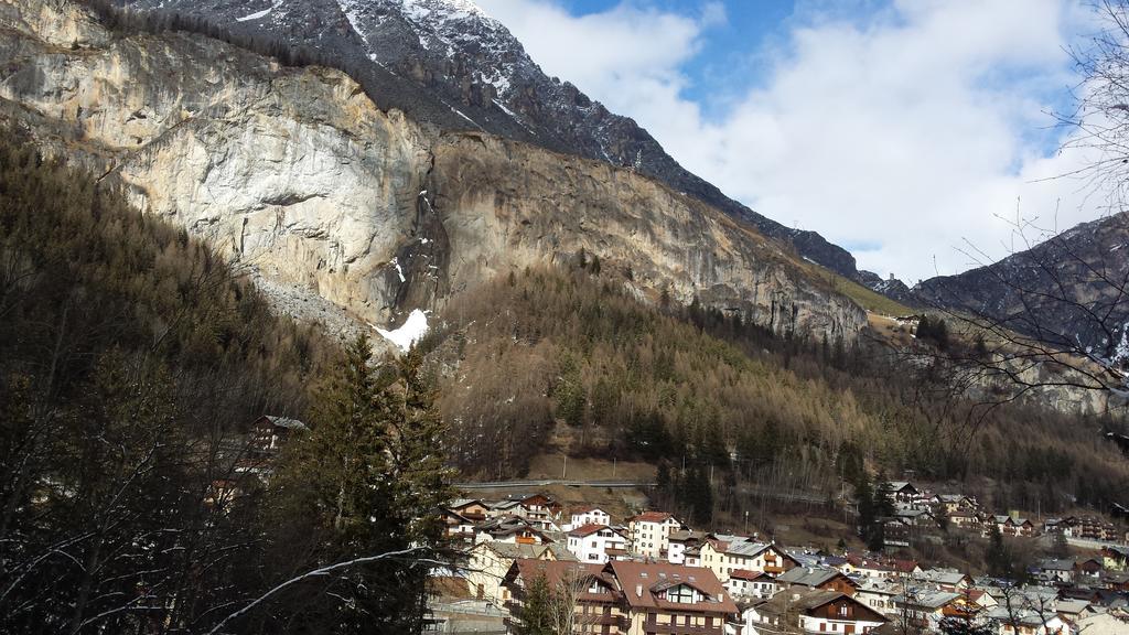 Apartmán Casa Al Rin Isolaccia Exteriér fotografie