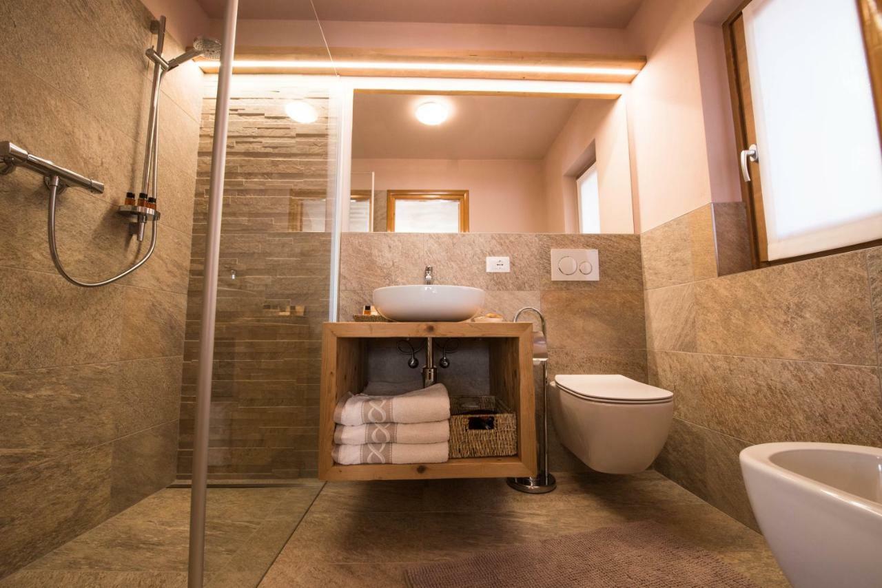 Apartmán Casa Al Rin Isolaccia Exteriér fotografie